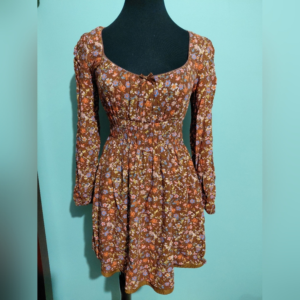 Chic Long Sleeve Floral Dress